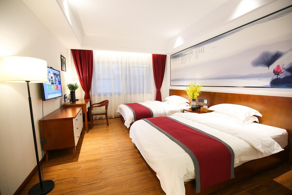 All Seasons Lodge Чжанцзяцзе Экстерьер фото