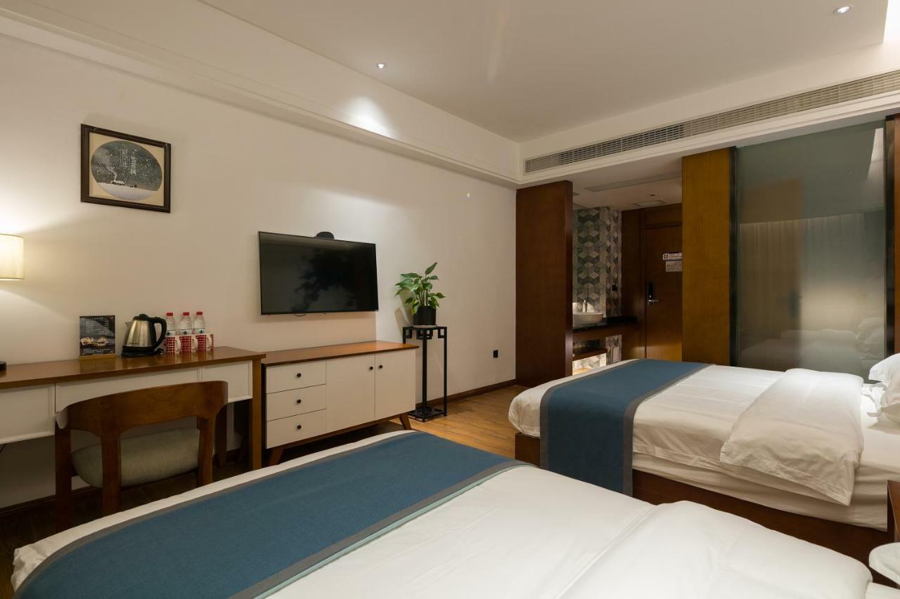 All Seasons Lodge Чжанцзяцзе Экстерьер фото